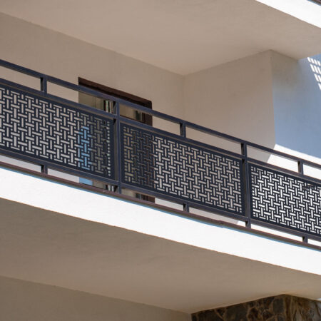 Balustrada zewnętrzna, balustrada balkonowa nowoczesna.