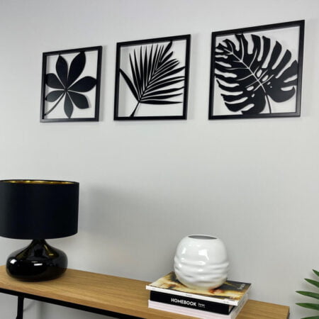 Zestaw dekoracji roślinnych na ścianę wykonane z metalu. Producent Sigma Design.