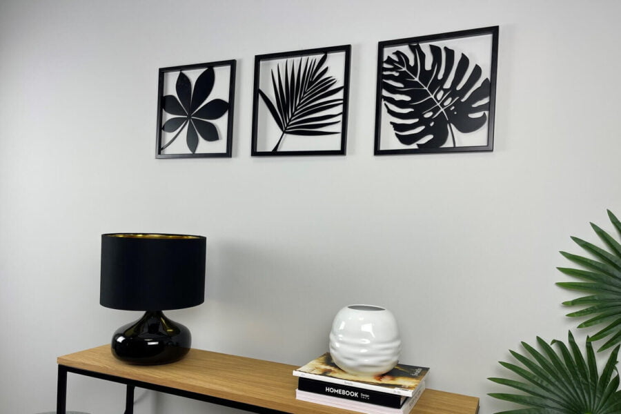 Zestaw dekoracji roślinnych na ścianę wykonane z metalu. Producent Sigma Design.